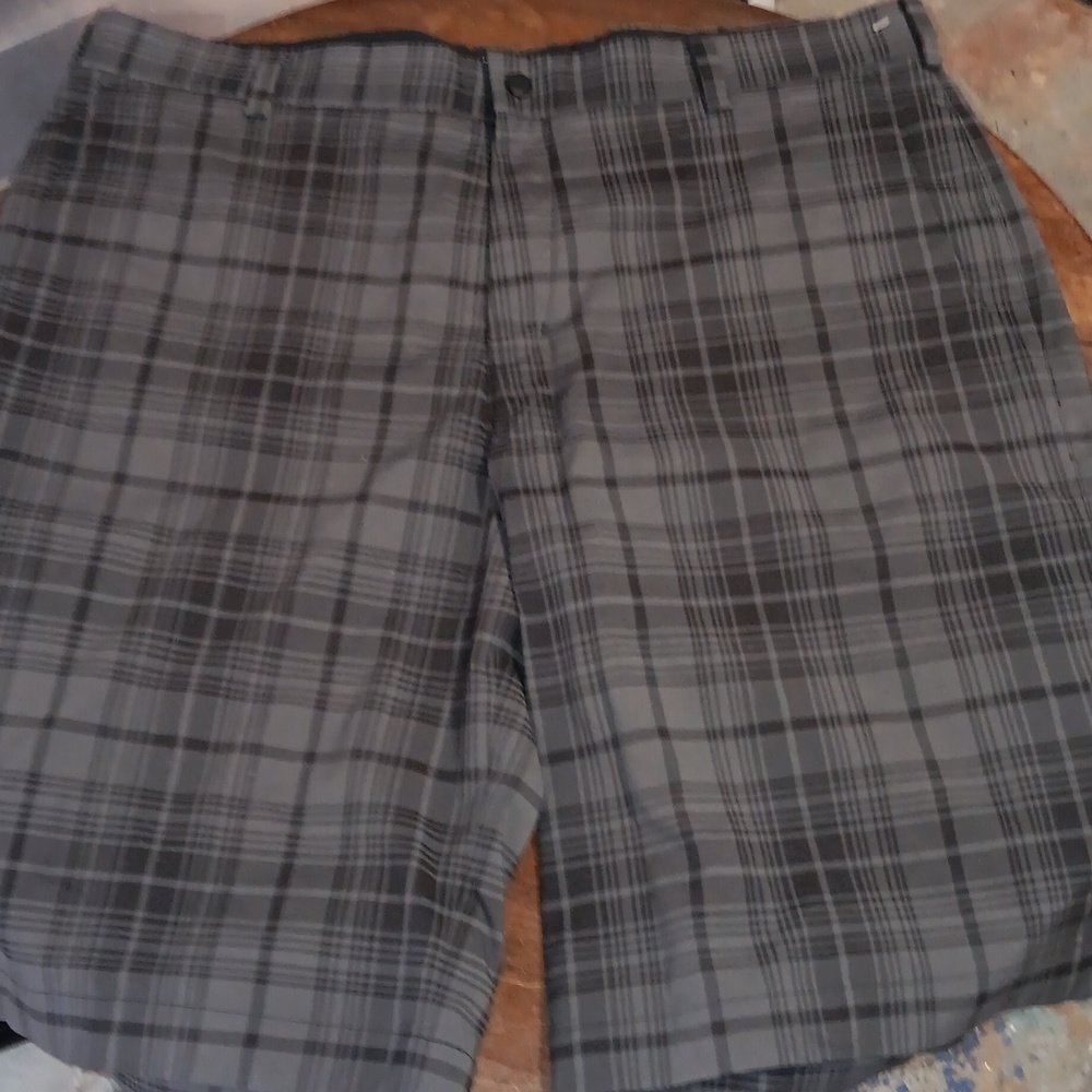 Nike golf shorts